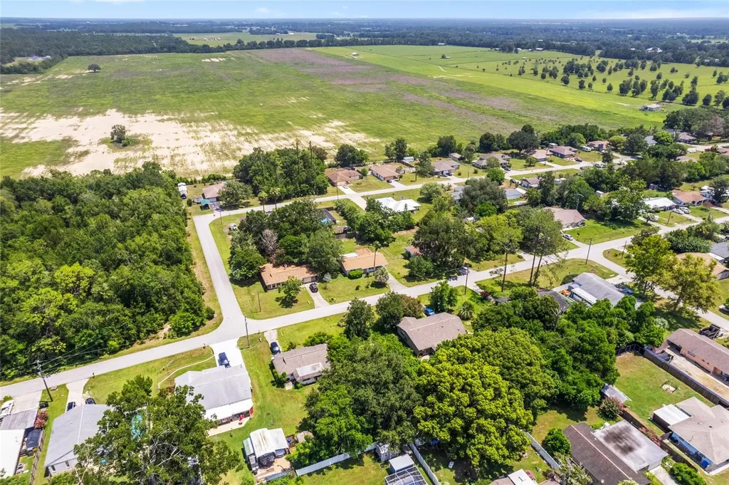21545 SW Honeysuckle Street Dunnellon FL 34431