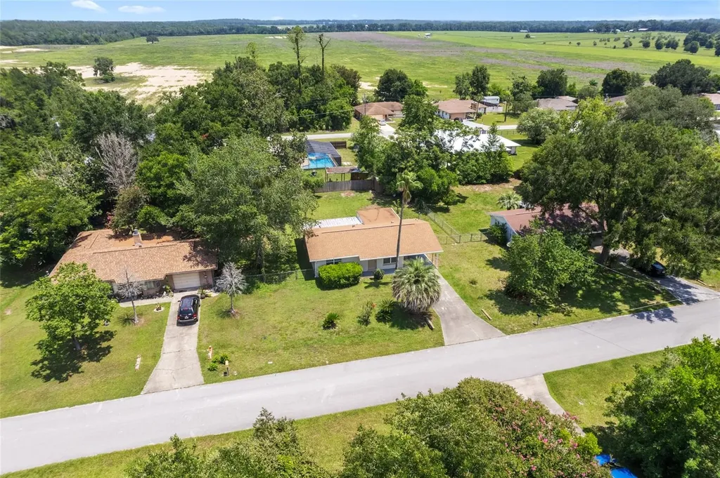 21545 SW Honeysuckle Street Dunnellon FL 34431