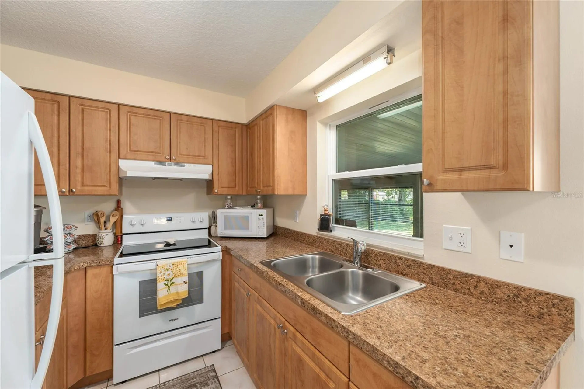 21545 SW Honeysuckle Street Dunnellon FL 34431