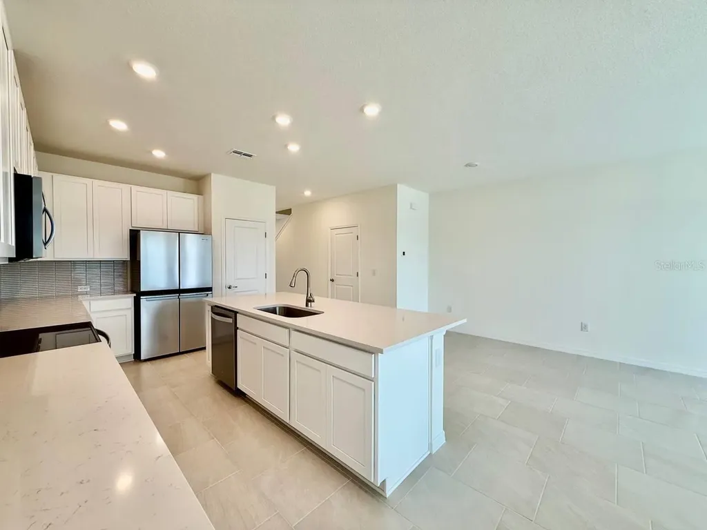 6404 Jensen View Avenue Apollo Beach FL 33572