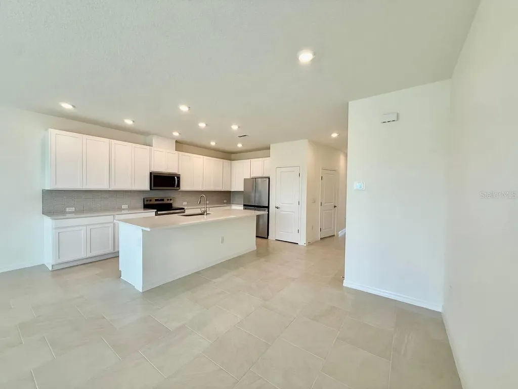 6404 Jensen View Avenue Apollo Beach FL 33572