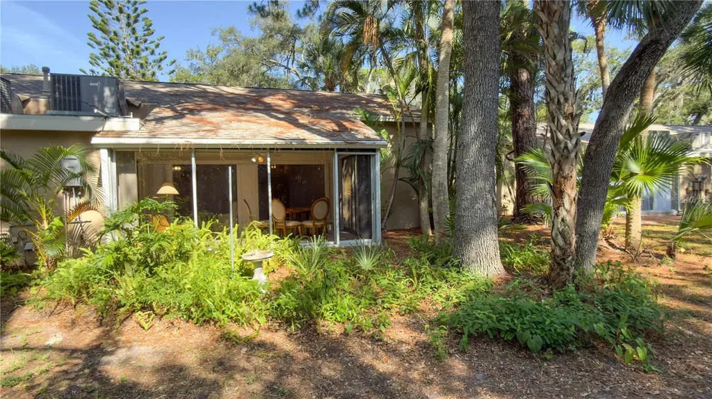 4857 Village Gardens Drive Sarasota FL 34234