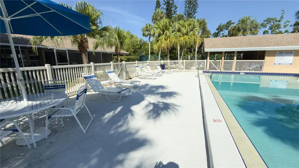 4857 Village Gardens Drive Sarasota FL 34234