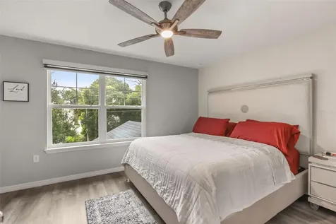 2338 S Brown Avenue Orlando FL 32806