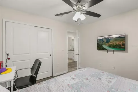2338 S Brown Avenue Orlando FL 32806