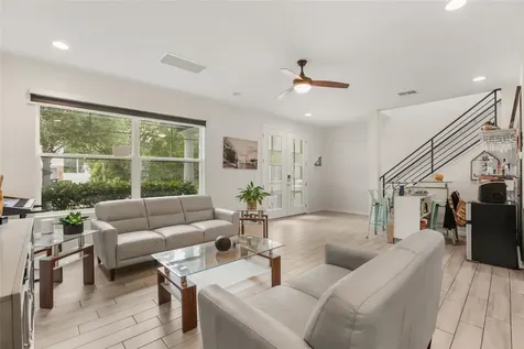 2338 S Brown Avenue Orlando FL 32806