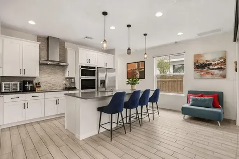 2338 S Brown Avenue Orlando FL 32806