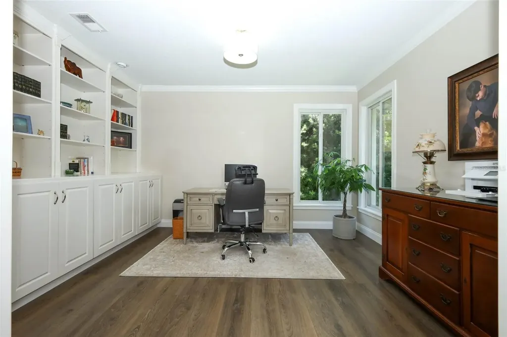 280 W Spring Lake Drive Altamonte Springs FL 32714