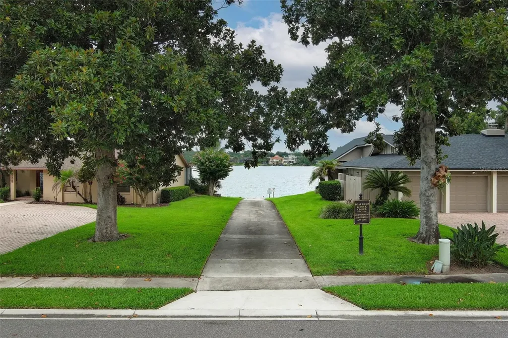 280 W Spring Lake Drive Altamonte Springs FL 32714