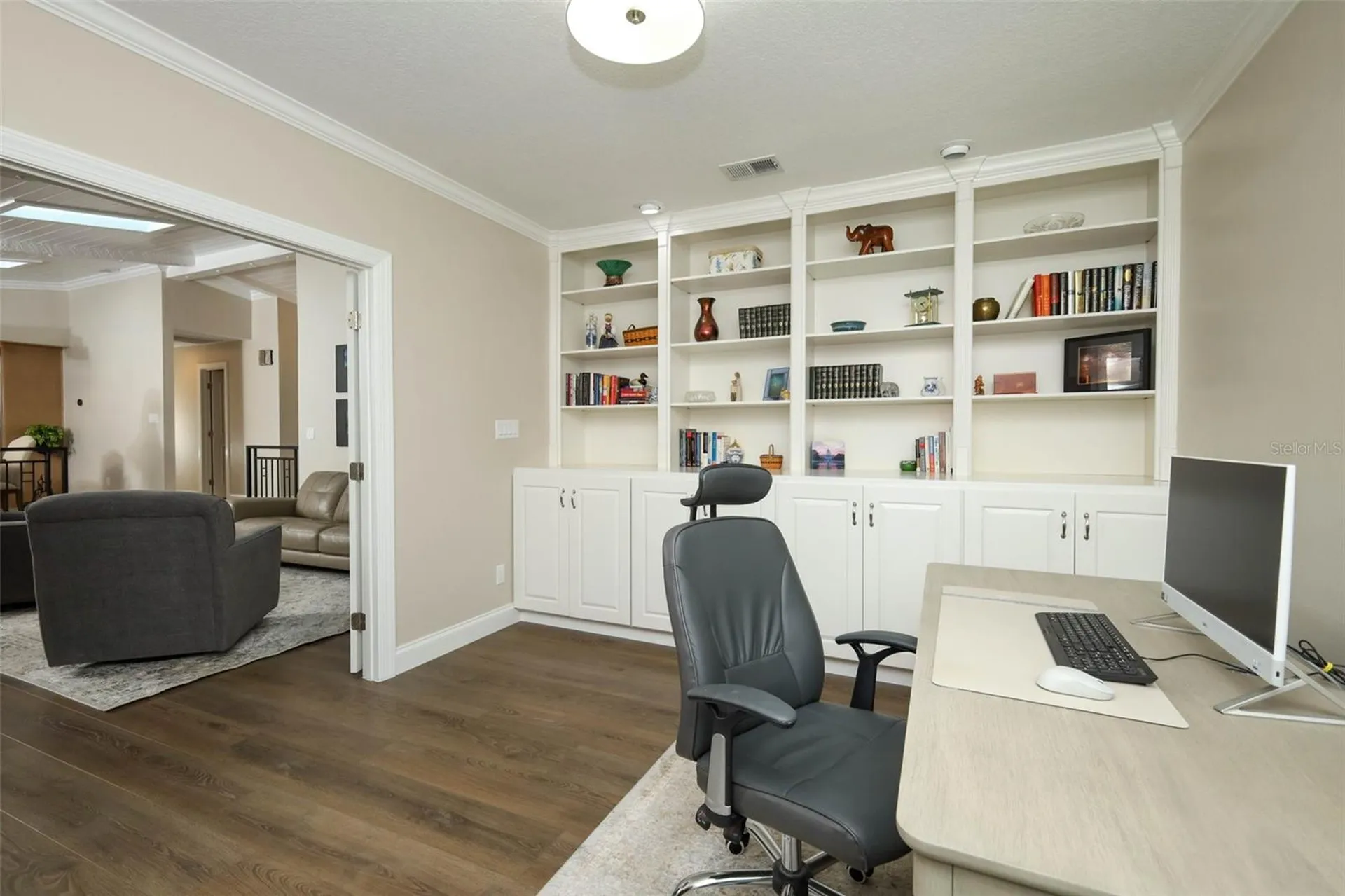 280 W Spring Lake Drive Altamonte Springs FL 32714