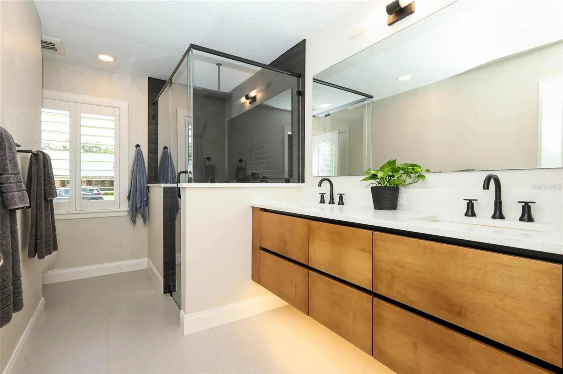 280 W Spring Lake Drive Altamonte Springs FL 32714
