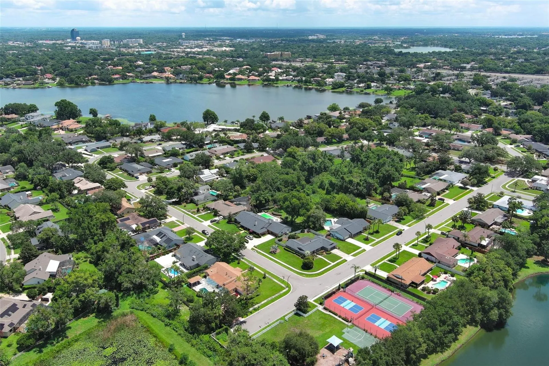 280 W Spring Lake Drive Altamonte Springs FL 32714