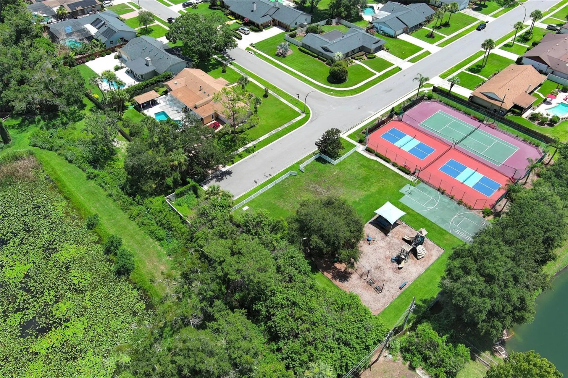 280 W Spring Lake Drive Altamonte Springs FL 32714