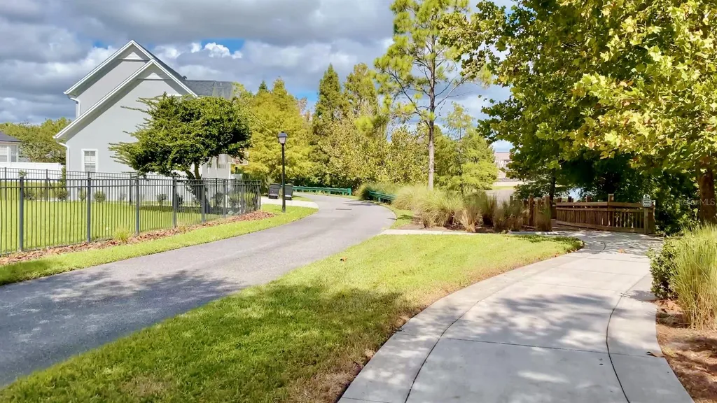 807 Oak Shadows Road Celebration FL 34747