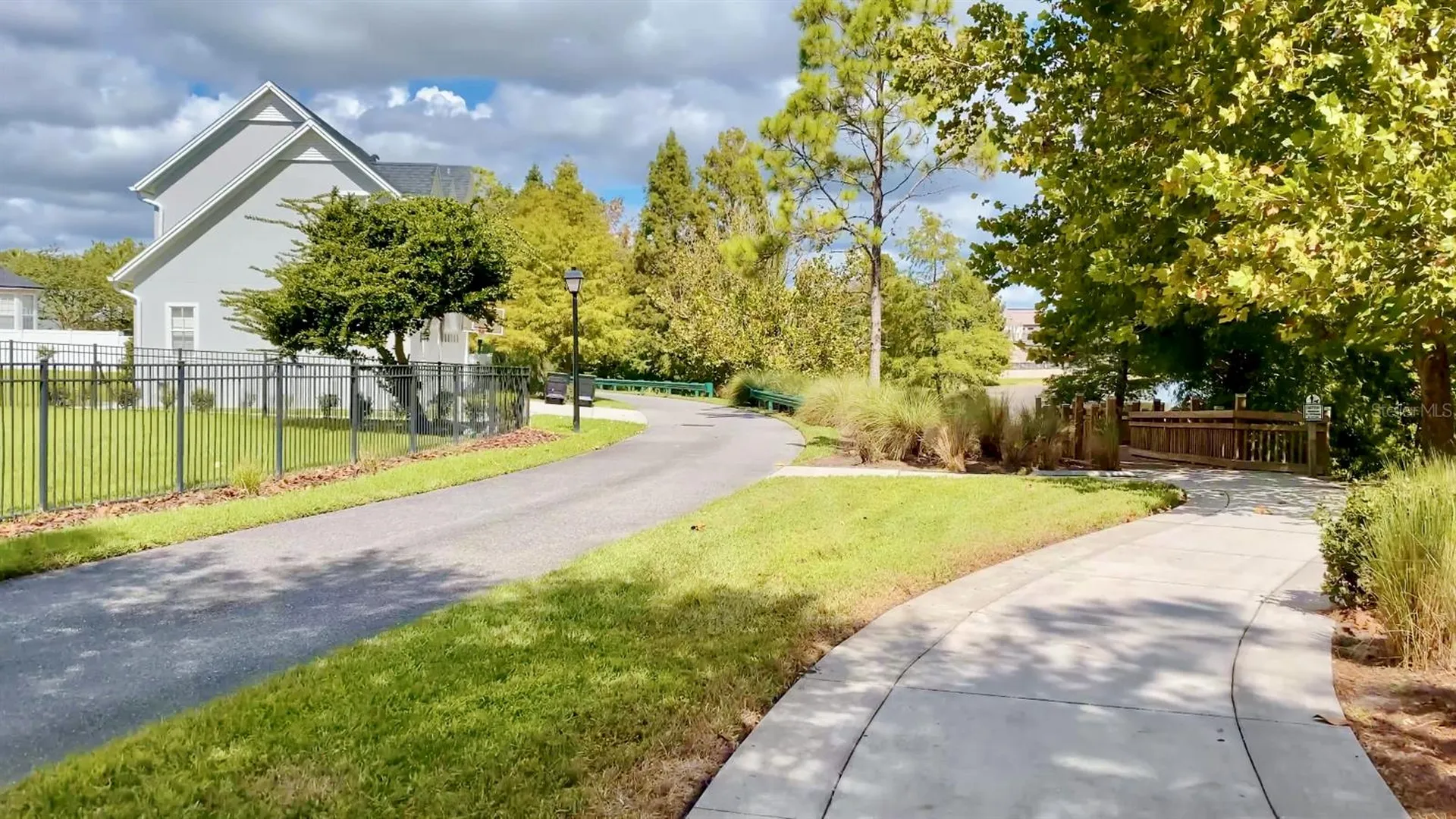 807 Oak Shadows Road Celebration FL 34747