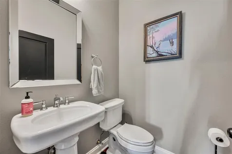 807 Oak Shadows Road Celebration FL 34747