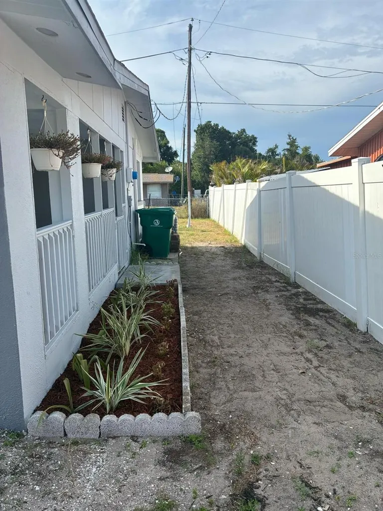 8290 Osprey Road Englewood FL 34224