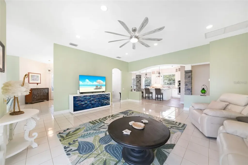1064 Harbour Way Place Punta Gorda FL 33983