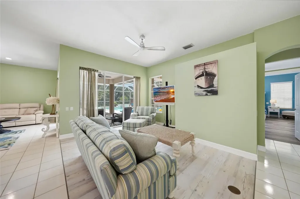1064 Harbour Way Place Punta Gorda FL 33983