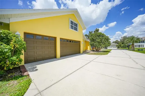 1064 Harbour Way Place Punta Gorda FL 33983