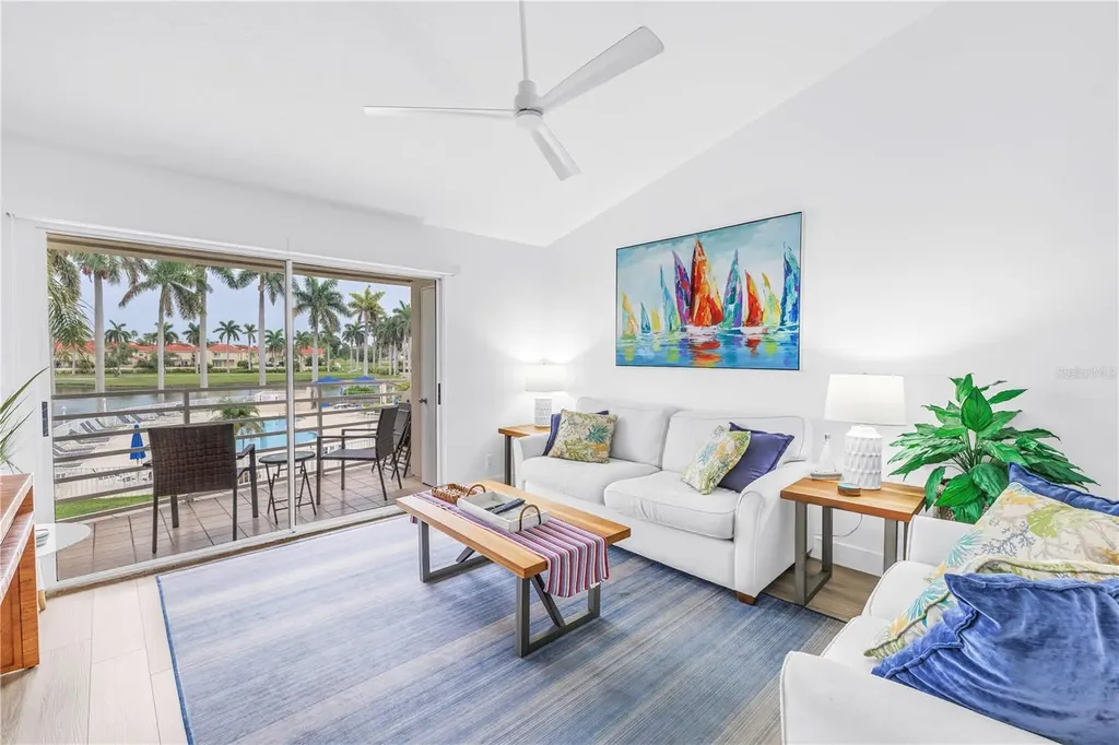 6100 Bahia Del Mar Circle St Petersburg FL 33715