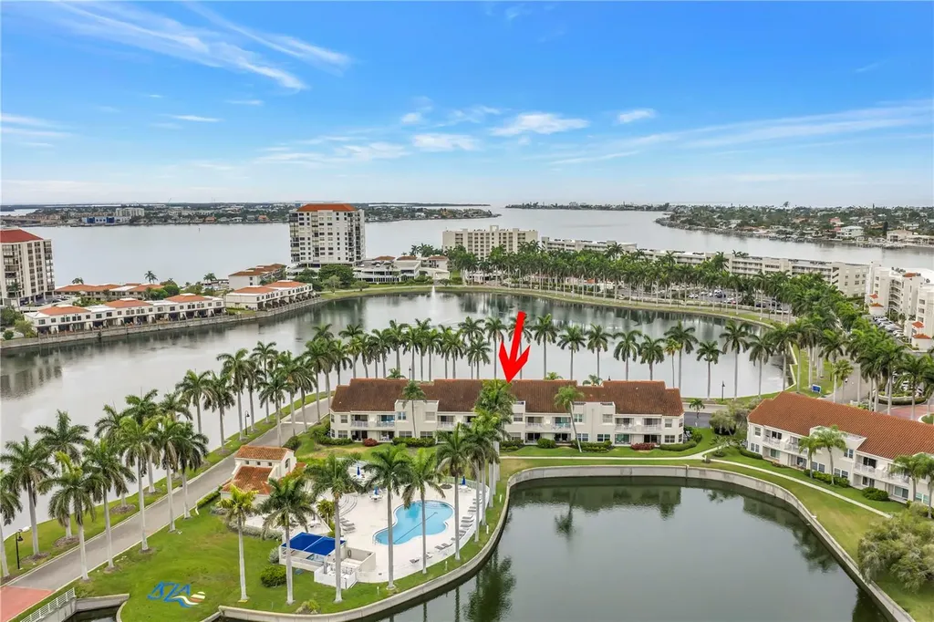 6100 Bahia Del Mar Circle St Petersburg FL 33715