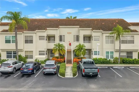 6100 Bahia Del Mar Circle St Petersburg FL 33715
