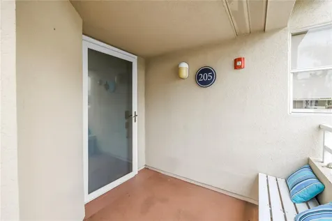 6100 Bahia Del Mar Circle St Petersburg FL 33715
