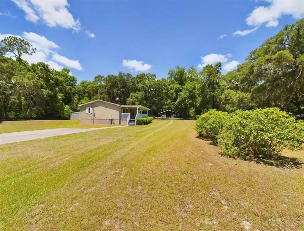 12250 NW 7th Place Ocala FL 34482