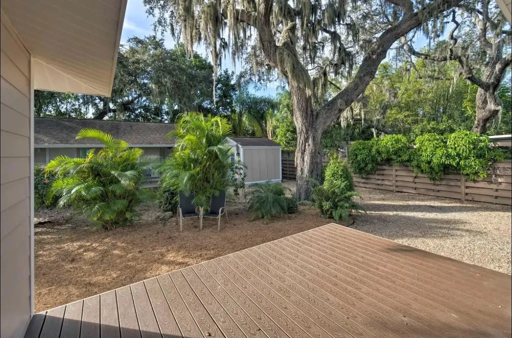 1832 Worrington Street Sarasota FL 34231