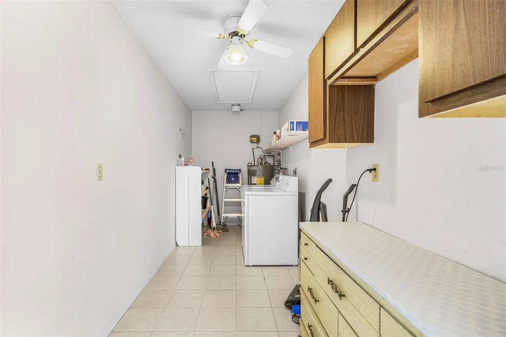 4504 SE 6th Place Cape Coral FL 33904