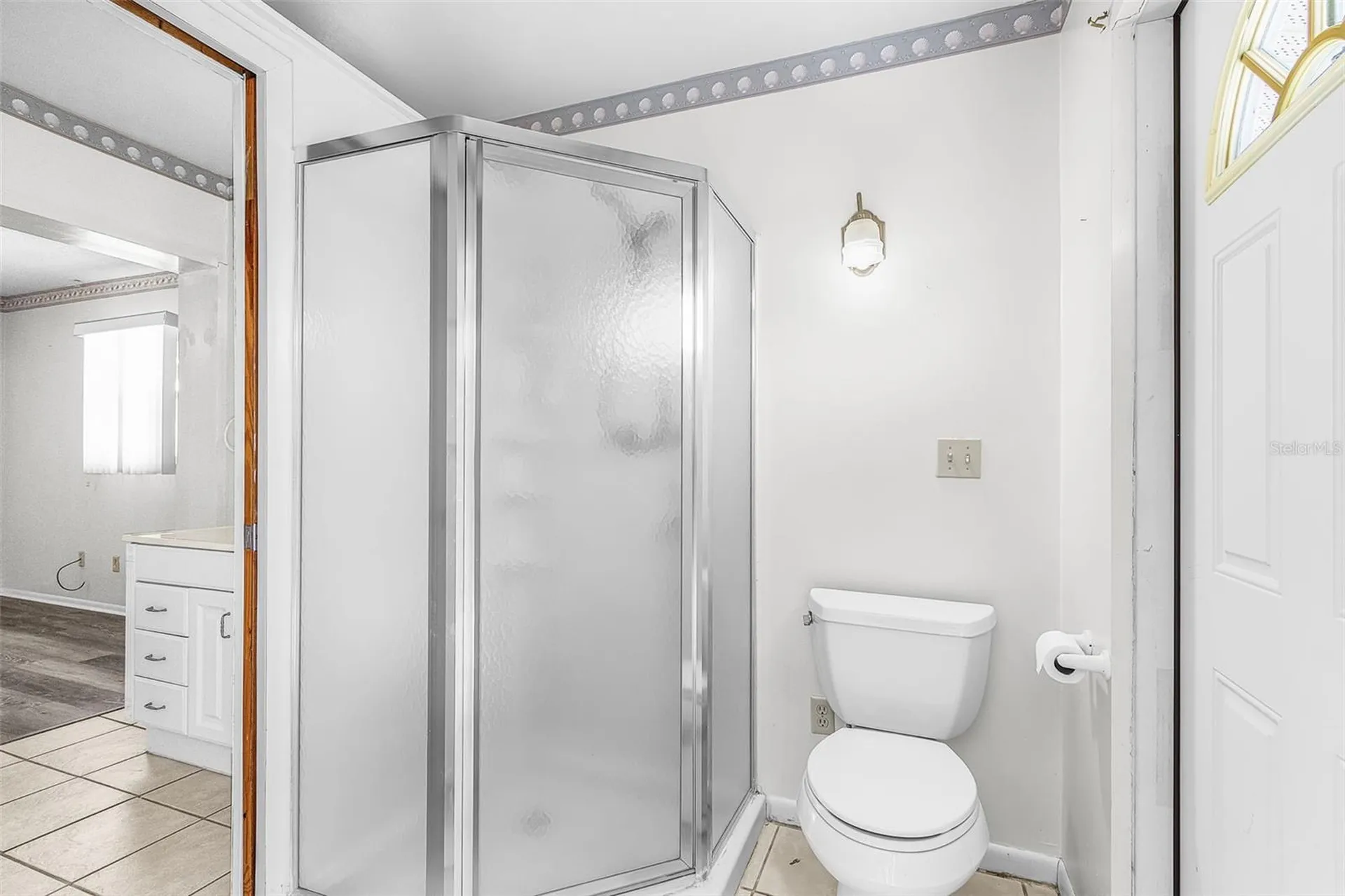 4504 SE 6th Place Cape Coral FL 33904