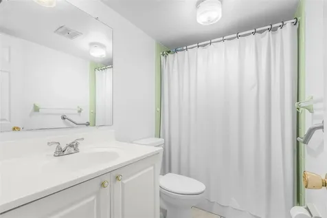 4504 SE 6th Place Cape Coral FL 33904