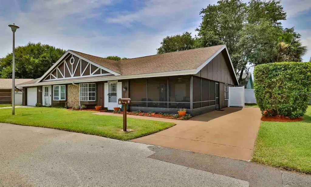 12 Eagle Lane New Smyrna Beach FL 32168