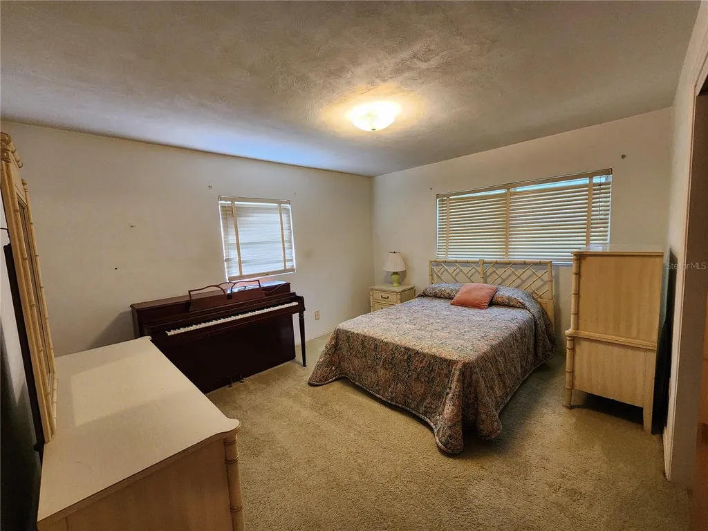725 Louise Drive Lakeland FL 33803