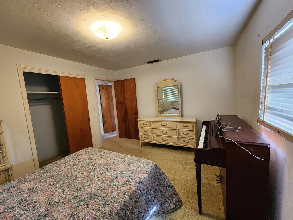 725 Louise Drive Lakeland FL 33803