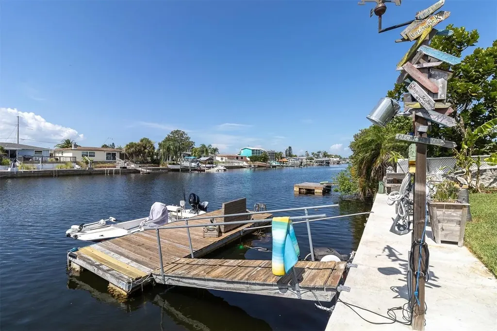 6630 Tower Drive Hudson FL 34667
