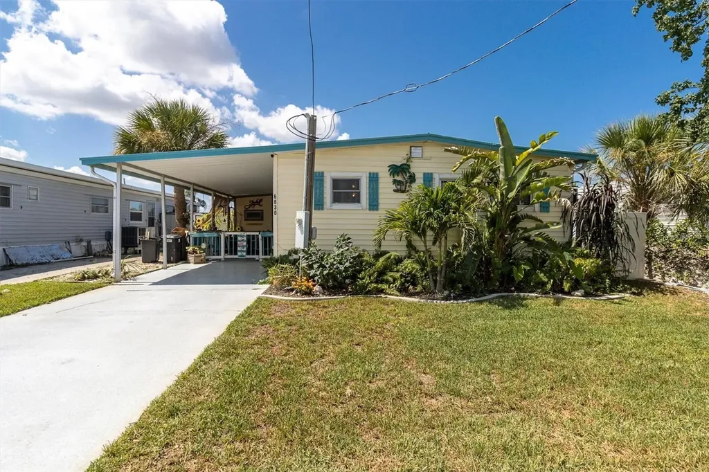 6630 Tower Drive Hudson FL 34667