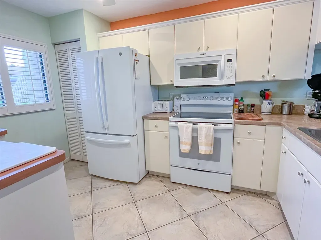 690 Bird Bay Circle Venice FL 34285