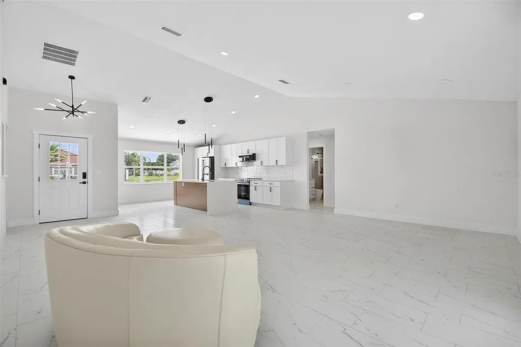 22 Roxboro Drive Palm Coast FL 32164