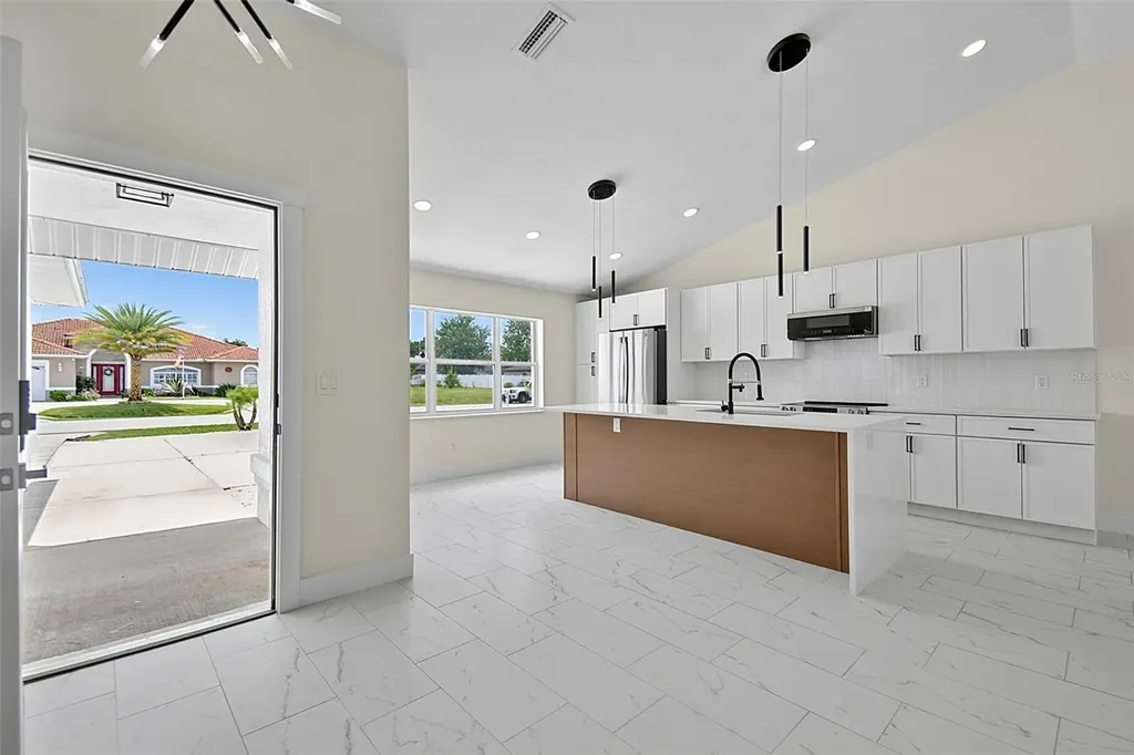 22 Roxboro Drive Palm Coast FL 32164