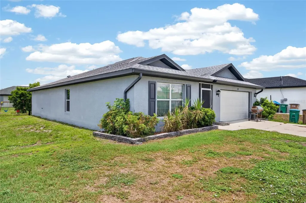 1139 NW 14th Terrace Cape Coral FL 33993
