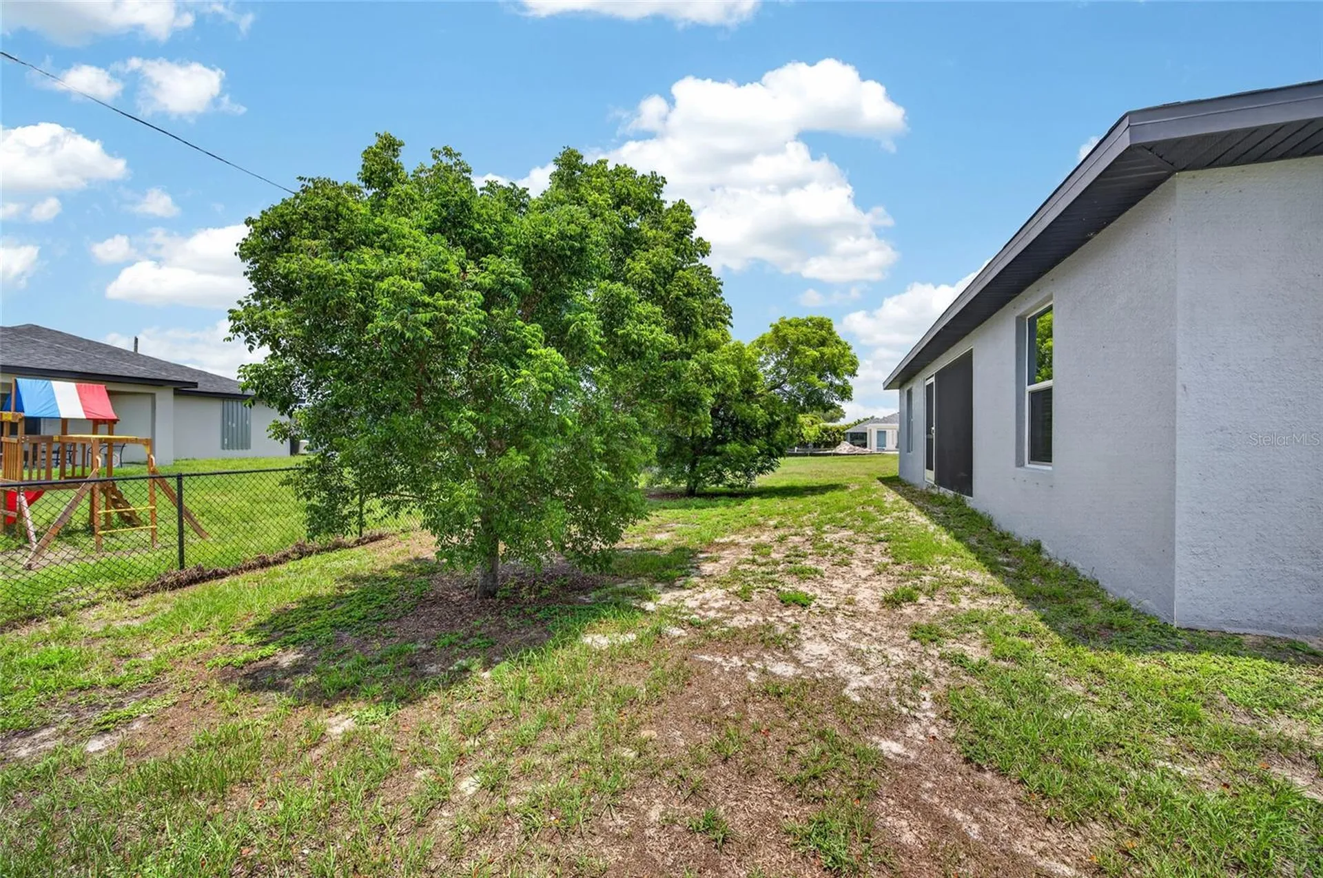 1139 NW 14th Terrace Cape Coral FL 33993