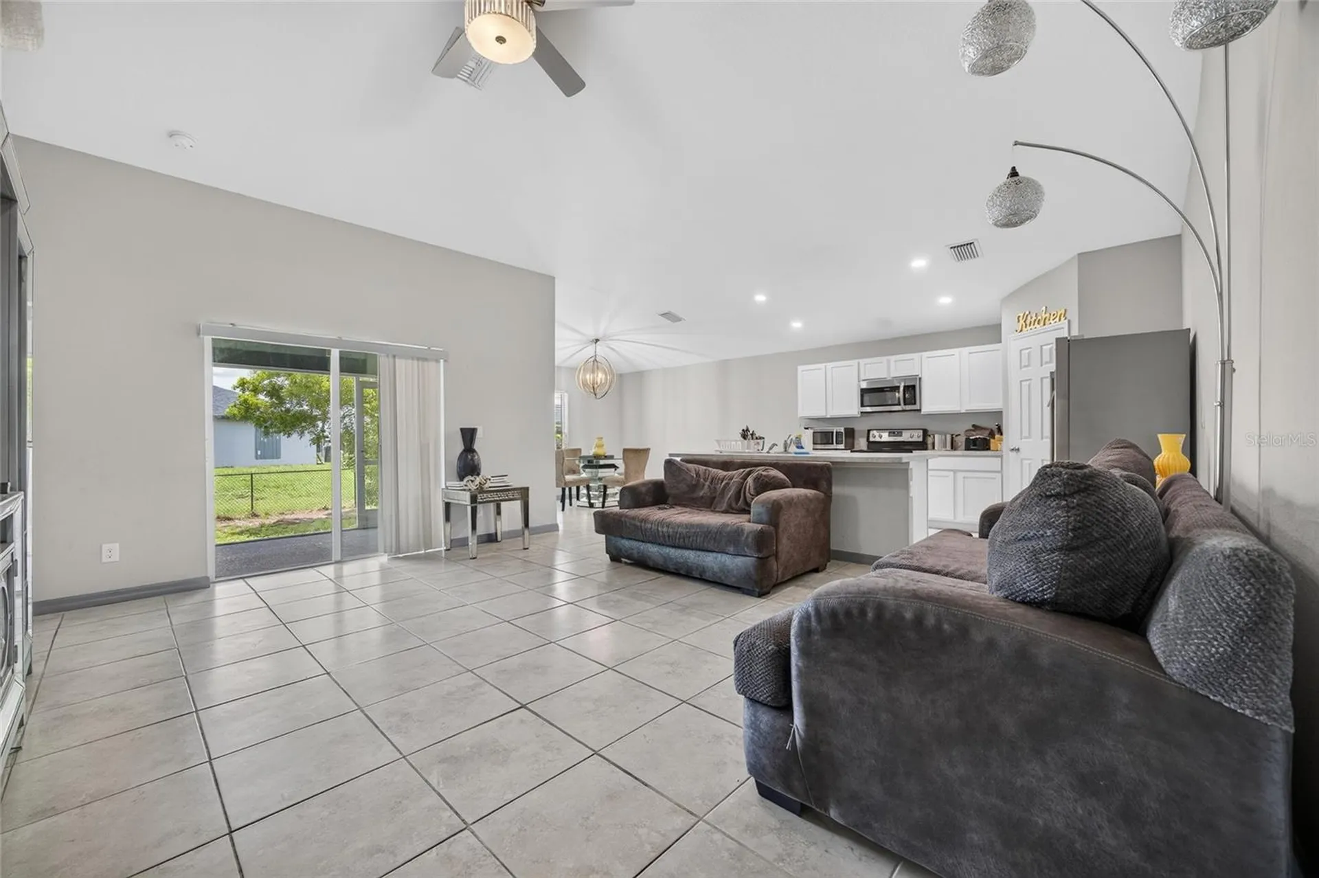 1139 NW 14th Terrace Cape Coral FL 33993