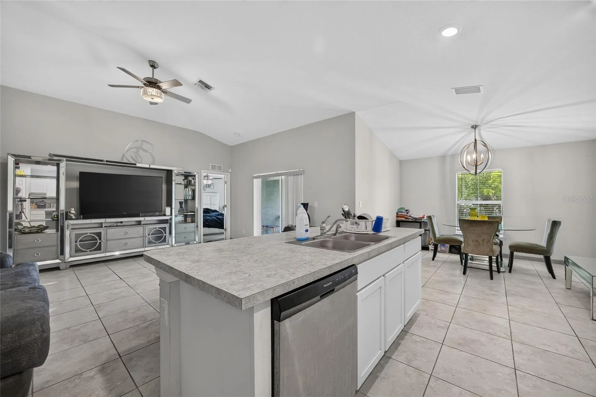 1139 NW 14th Terrace Cape Coral FL 33993