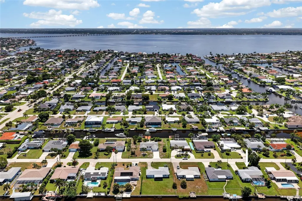 3114 SE 18th Avenue Cape Coral FL 33904