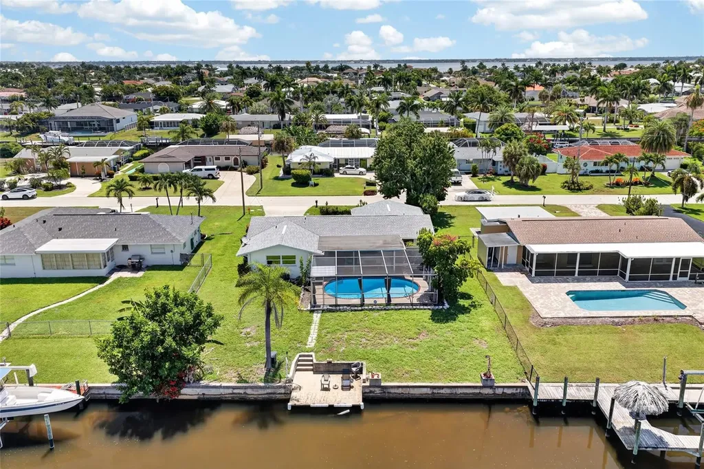 3114 SE 18th Avenue Cape Coral FL 33904