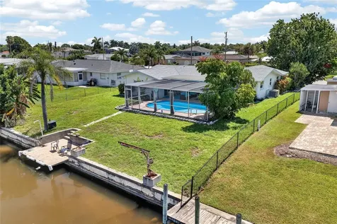 3114 SE 18th Avenue Cape Coral FL 33904