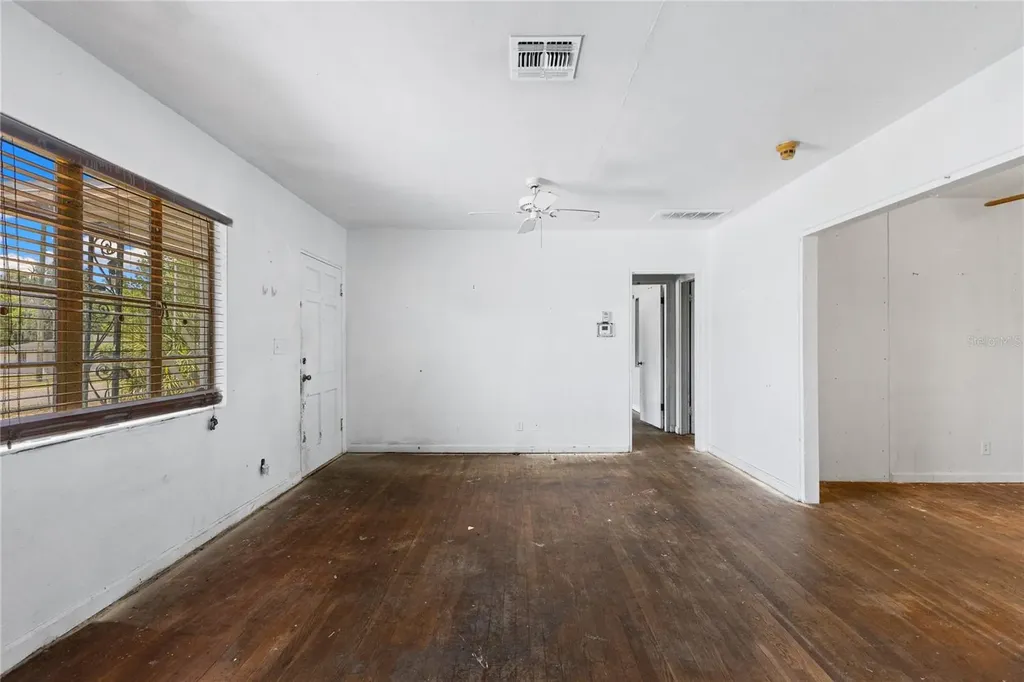 2025 17th Avenue W Bradenton FL 34205