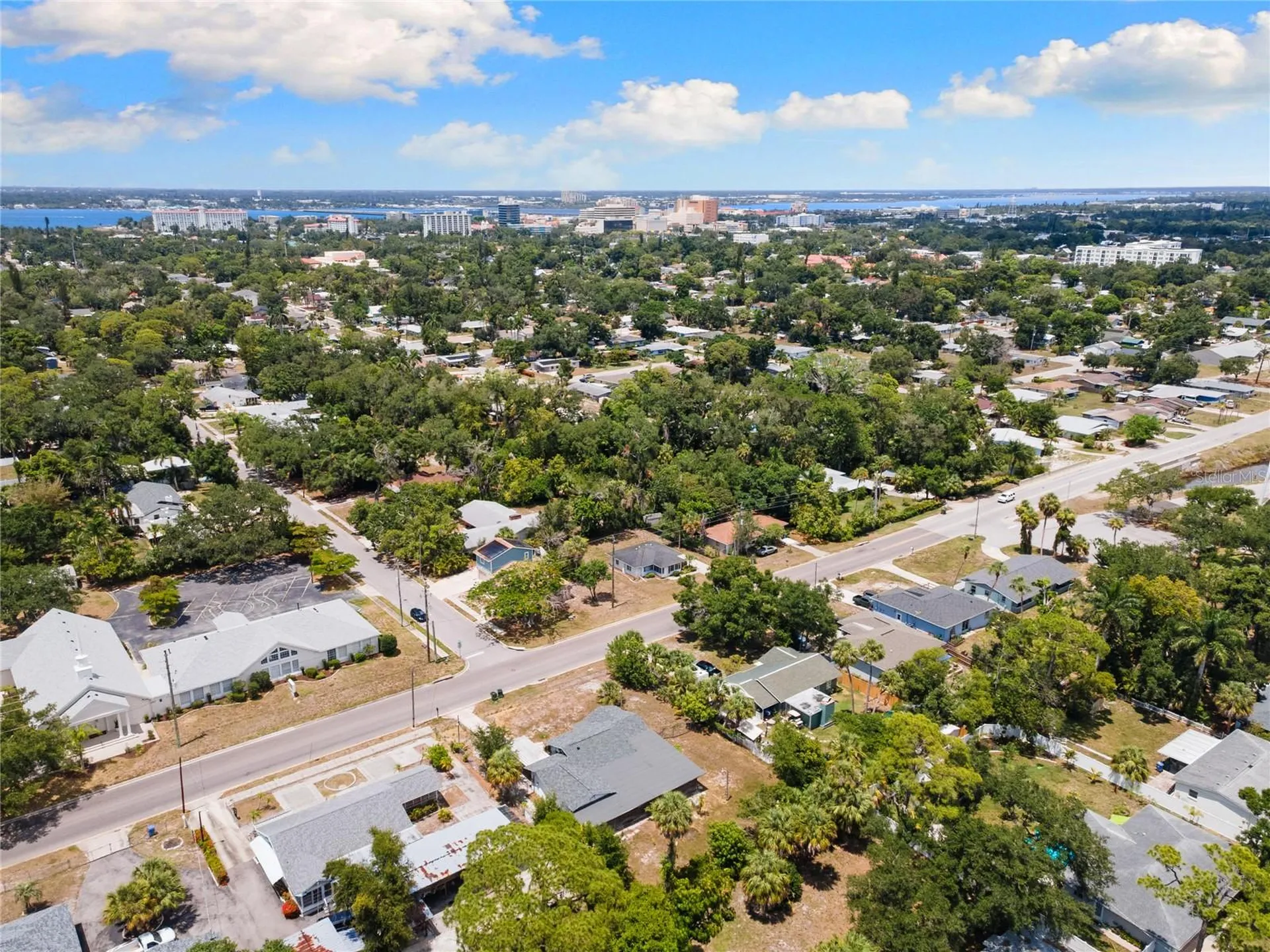 2025 17th Avenue W Bradenton FL 34205